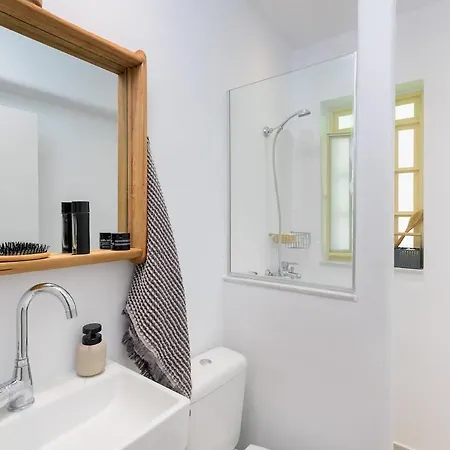 White Perla Sea Views Min To Old Town Apartman